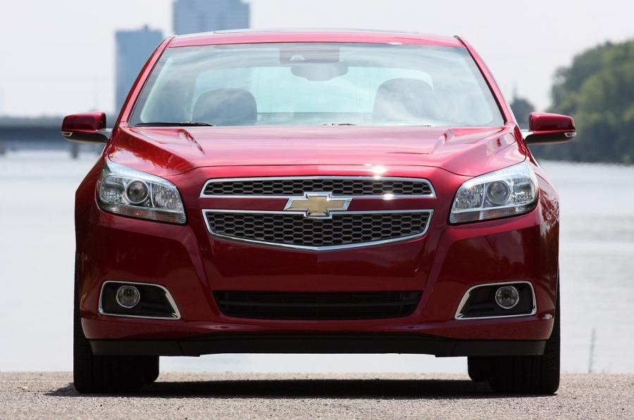  Chevrolet Malibu 2.5 2013 года  (фото 6 из 39)